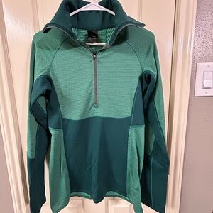 Women’s Narragansett Traders 1/4 Zip Pullover Green Size Medium